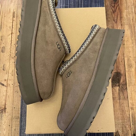 UGG TAZZ Hickory Platform Slippers - Picture 1 of 6